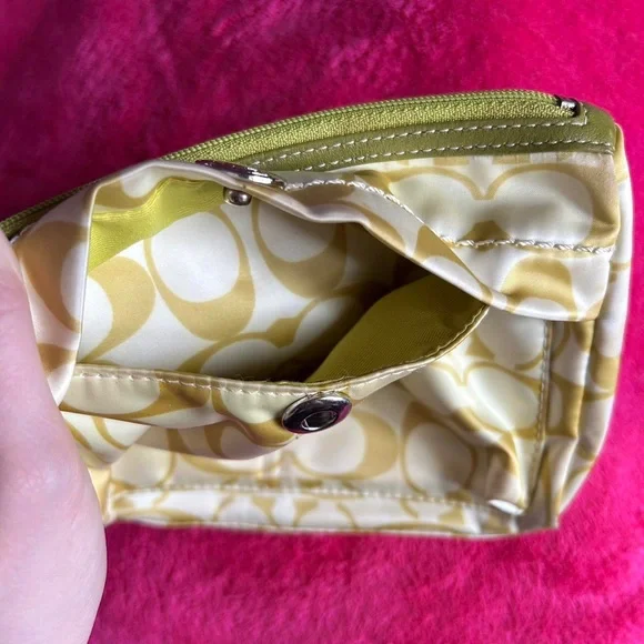 COACH WRISTLET VTG - Picture 4 of 6